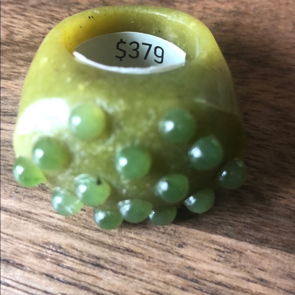 100% Genuine jade ring - Picture 11 of 12